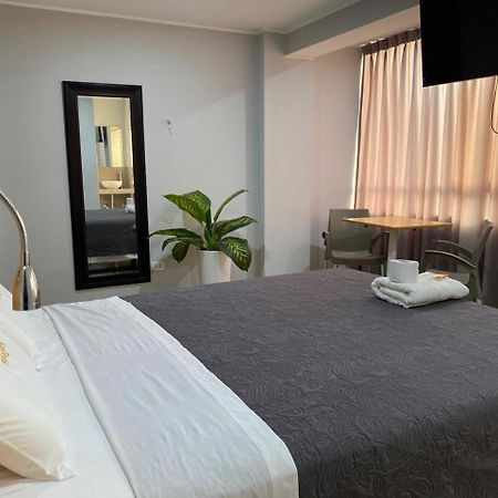 סן ויסנטה דה קנייטה Millennium Hotel Corporative מראה חיצוני תמונה