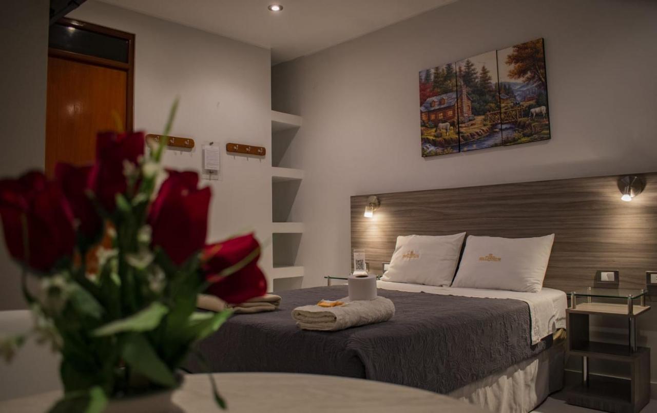 סן ויסנטה דה קנייטה Millennium Hotel Corporative מראה חיצוני תמונה